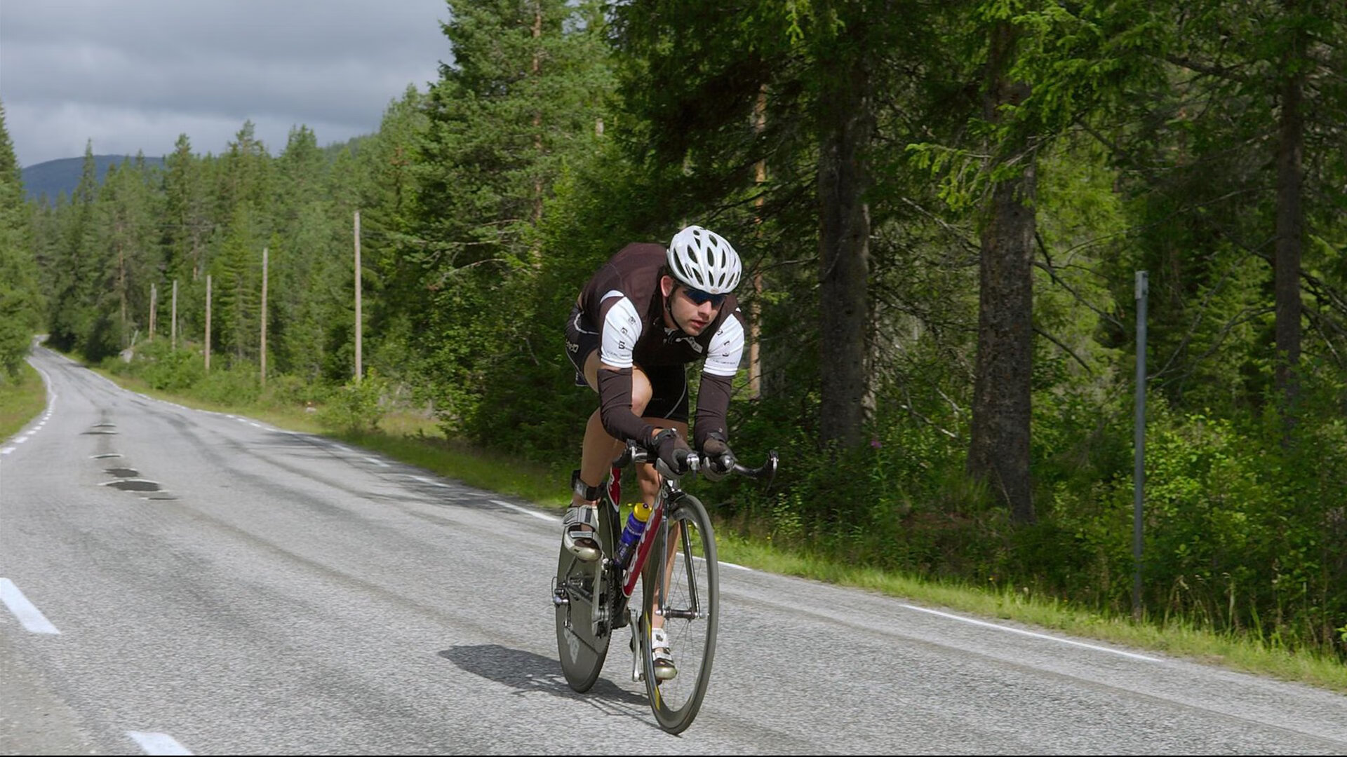 梅西一脚惊喜进球